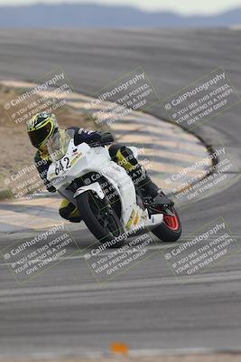 media/Sep-21-2025-Race Pace (Sun) [[98bf33ef95]]/Non Verified/1-Turns 9 and 10 (8am)/